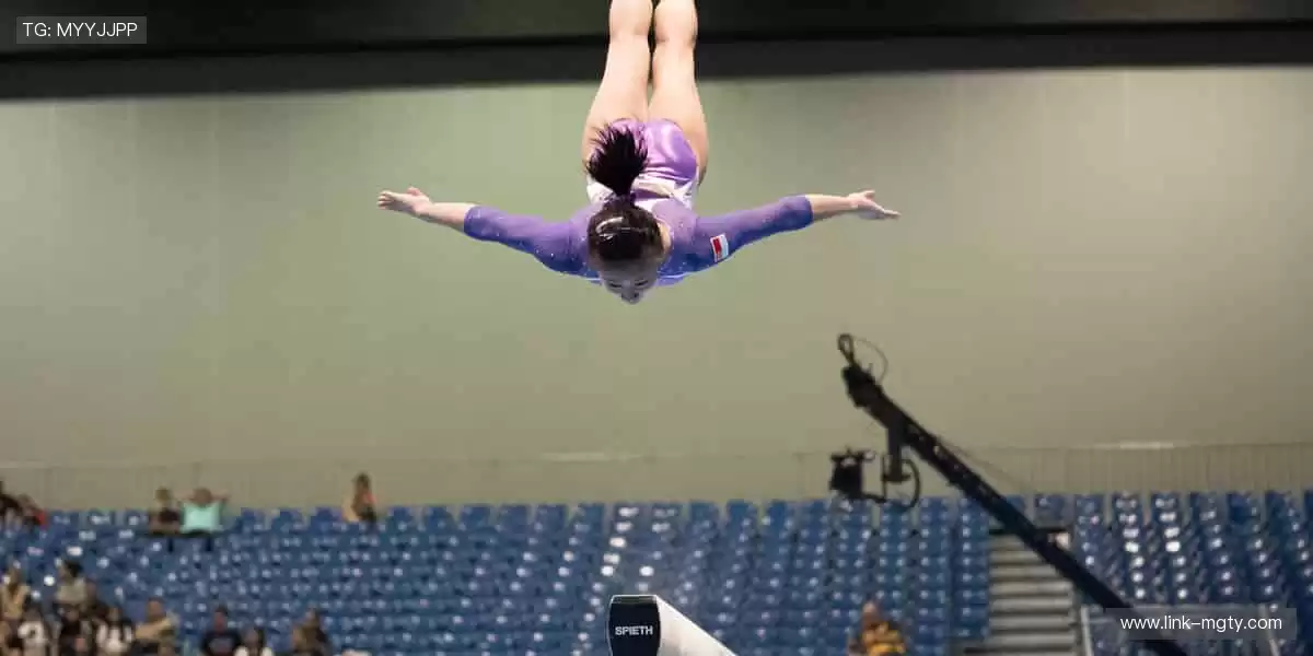 💻指尖滑动，实时掌控赛场风云！📡